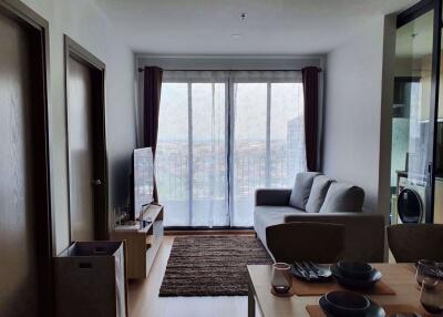 2 bed Condo in IDEO O2 Bang Na Sub District C013006