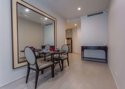 1 bed Condo in Noble Ploenchit Lumphini Sub District C013001