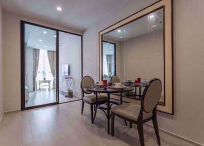 1 bed Condo in Noble Ploenchit Lumphini Sub District C013001