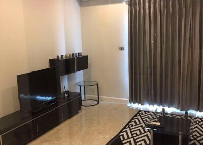 1 bed Condo in The Crest Sukhumvit 34 Khlongtan Sub District C012996