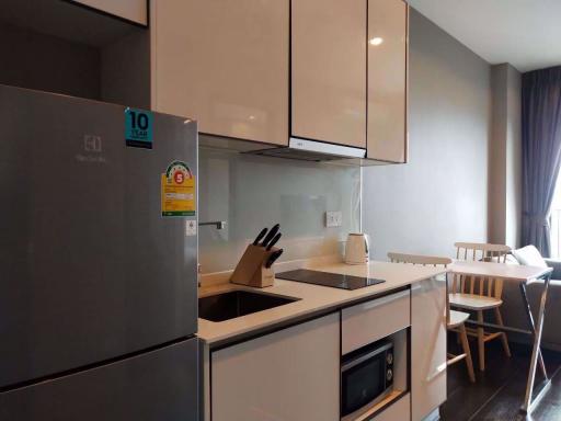 1 bed Condo in C Ekkamai Khlong Tan Nuea Sub District C012988