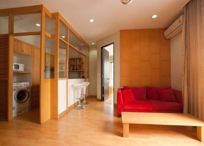 2 bed Condo in CitiSmart Sukhumvit 18 Khlongtoei Sub District C012985