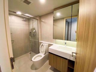 1 ห้องนอน, 1 ห้องน้ำ คอนโด ราคา ฿ 45,000/เดือน
