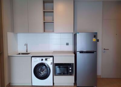 2 bed Condo in Lumpini Suite Phetchaburi-Makkasan Makkasan Sub District C012921