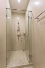 2 bed Condo in Q Langsuan Lumphini Sub District C012918