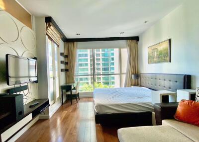 Studio bed Condo in The Address Chidlom Lumphini Sub District C012902