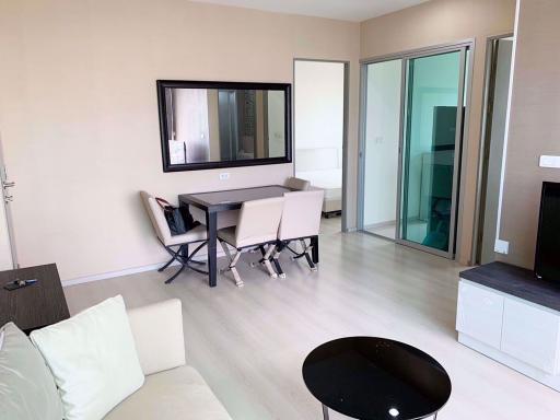 2 bed Condo in Life Ratchadapisek Huai Khwang Sub District C012881