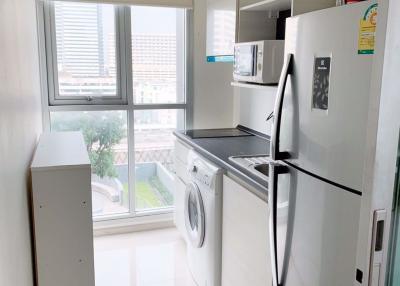 2 bed Condo in Life Ratchadapisek Huai Khwang Sub District C012881