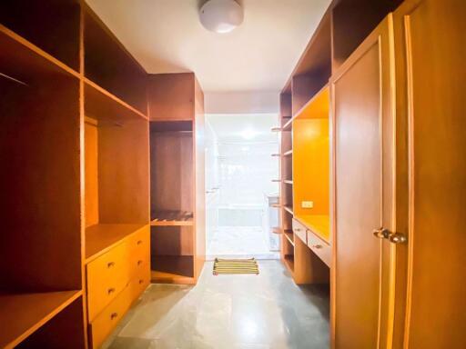 2 ห้องนอน, 2 ห้องน้ำ คอนโด ราคา ฿ 5,900,000