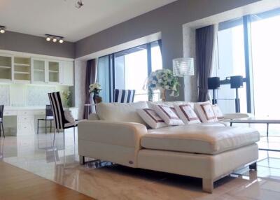 3 bed Condo in The Met Thungmahamek Sub District C012856