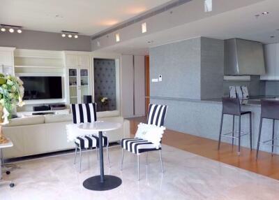 3 bed Condo in The Met Thungmahamek Sub District C012856