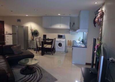 2 bed Condo in Wittayu Complex Makkasan Sub District C012855