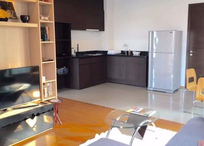 2 bed Condo in The Vertical Aree Samsennai Sub District C012848