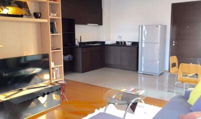 2 bed Condo in The Vertical Aree Samsennai Sub District C012848