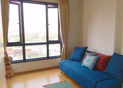 2 bed Condo in The Vertical Aree Samsennai Sub District C012848