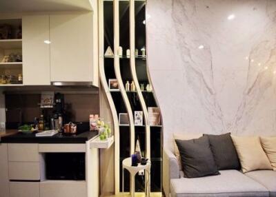 2 bed Condo in OKA HAUS Sukhumvit 36 Khlongtan Sub District C012837