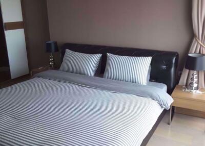 1 bed Condo in The Crest Sukhumvit 34 Khlongtan Sub District C012827