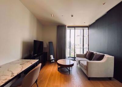 1 bed Condo in BEATNIQ Sukhumvit 32 Khlongtan Sub District C012806