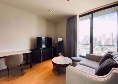 1 bed Condo in BEATNIQ Sukhumvit 32 Khlongtan Sub District C012806