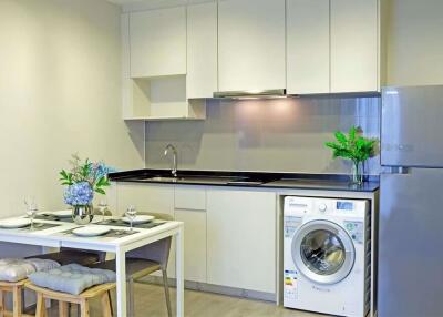 2 bed Condo in Whizdom Avenue Ratchada - Ladprao Chomphon Sub District C012790