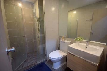 2 bed Condo in IDEO O2 Bang Na Sub District C012783