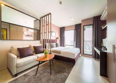 Studio bed Condo in Rhythm Asoke Makkasan Sub District C012780