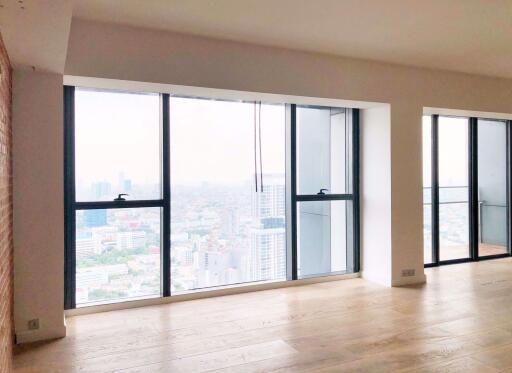 3 bed Condo in The Met Thungmahamek Sub District C012757