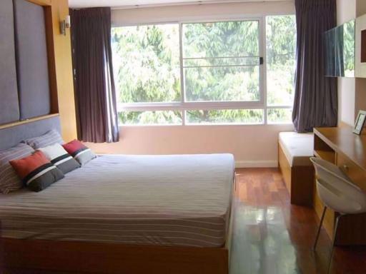 3 bed Condo in 49 Plus Khlong Tan Nuea Sub District C012751