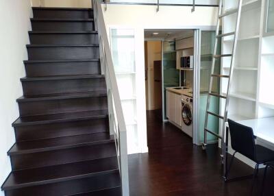 1 bed Duplex in Ideo Morph 38 Phra Khanong Sub District D012737