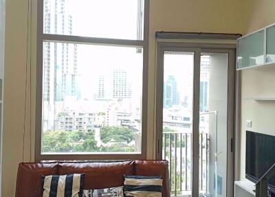 1 bed Duplex in Ideo Morph 38 Phra Khanong Sub District D012737