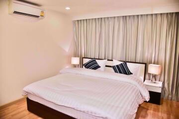 2 bed Condo in The Kaze 34 Khlongtan Sub District C012695