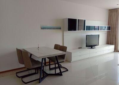 2 bed Condo in The Empire Place Yan Nawa Sub District C012670