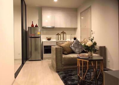 2 bed Condo in Life Sukhumvit 48 Phra Khanong Sub District C012646