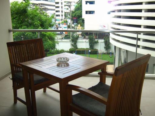 3 bed Condo in D