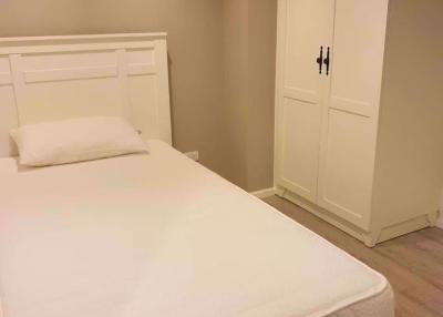 2 bed Duplex in Knightsbridge Bearing Samrong Nuea Sub District D012620