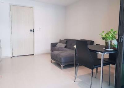 1 bed Condo in Condolette Pixel Sathorn Chong Nonsi Sub District C012609