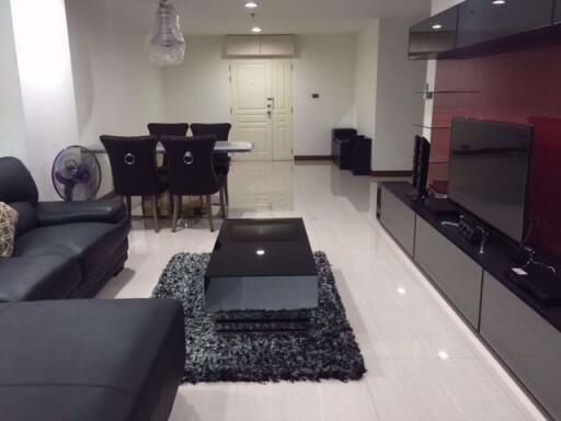 2 bed Condo in The Waterford Diamond Khlongtan Sub District C012606