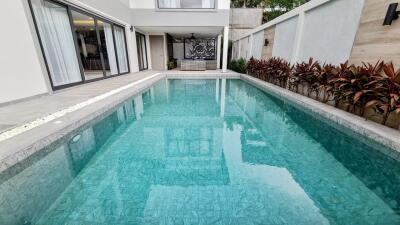 Modern Design Jomtien Pool Villa for Sale