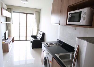 1 bed Condo in Ideo Sathorn-Taksin Banglamphulang Sub District C012600