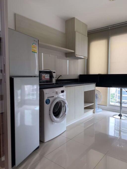 1 bed Condo in Rhythm Sathorn - Narathiwas Thungmahamek Sub District C012588