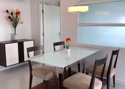 2 bed Condo in The Bangkok Sathorn-Taksin Khlong Ton Sai Sub District C012585