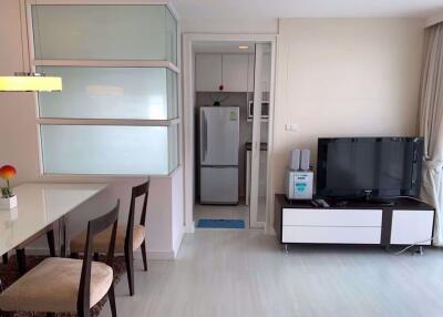 2 bed Condo in The Bangkok Sathorn-Taksin Khlong Ton Sai Sub District C012585