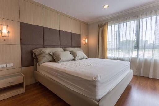 2 bed Condo in Grand Heritage Thonglor Khlong Tan Nuea Sub District C012574