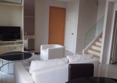 1 bed Duplex in Villa Asoke Makkasan Sub District D012563