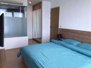 2 bed Condo in Rhythm Sukhumvit Phra Khanong Sub District C012561