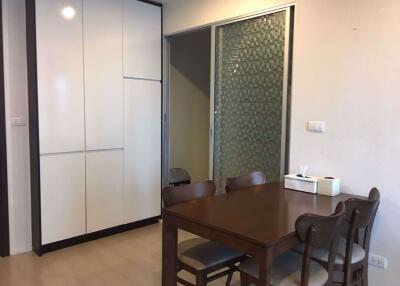 2 bed Condo in Rhythm Sathorn - Narathiwas Thungmahamek Sub District C012559