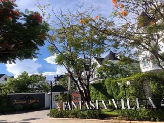 4 bed House in Fantasia Villa 4 Bang Na Sub District H012550