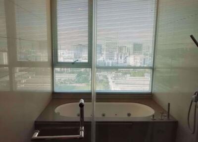 2 bed Condo in The Address Phayathai Thungphayathai Sub District C012548