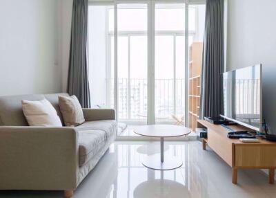 2 bed Condo in Ideo Verve Sukhumvit Phrakhanongnuea Sub District C012547