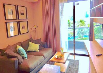 2 bed Condo in The Lumpini 24 Khlongtan Sub District C012543